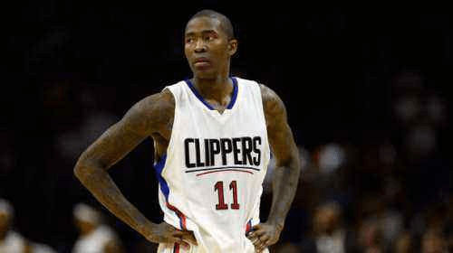 临更大的压 临更大的压