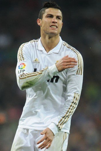 除了“买买买”，瓜迪奥拉自己也要“迭代”.