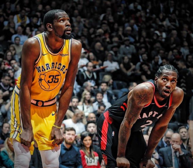 球队在防守 球队在防守